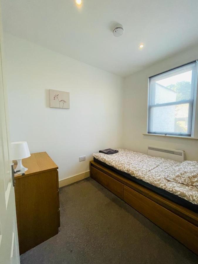 Lovely 2 Bedroom Serviced Apartment In Лондон Екстериор снимка